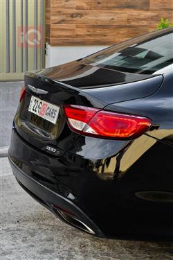 Chrysler 200